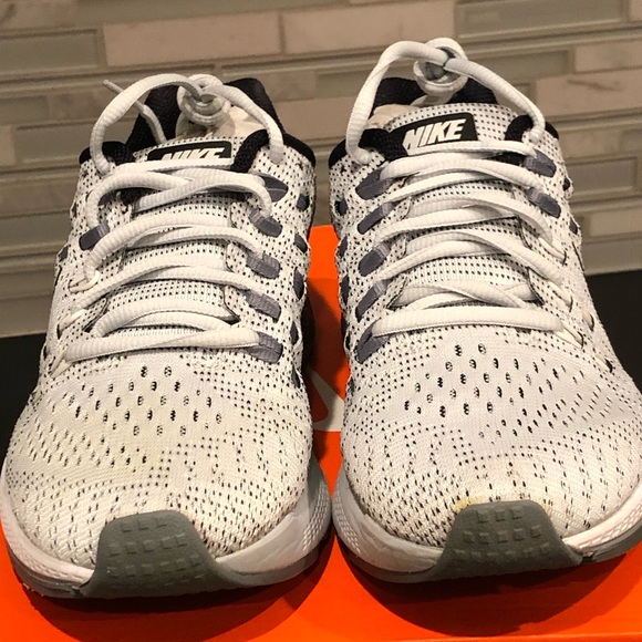 Nike Shoes - Nike Women’s Air Zoom Structure 19